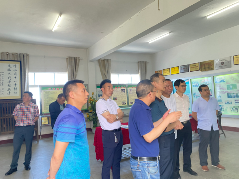 筑牢學(xué)校健康防線，共建營(yíng)養(yǎng)竹中校園