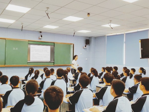 玉田初級(jí)中學(xué)開展教學(xué)比武