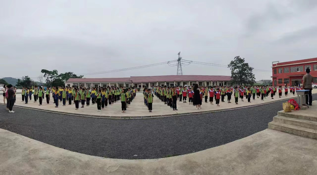 “童心向黨  喜迎六一”