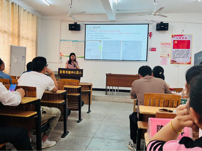 結(jié)對(duì)幫扶促發(fā)展，攜手同行新征程