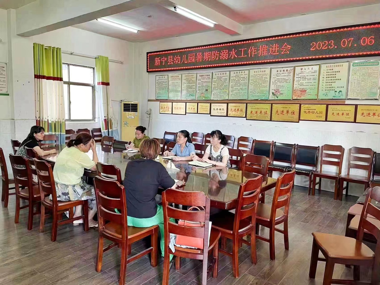 新寧縣幼兒園開展防溺水家訪