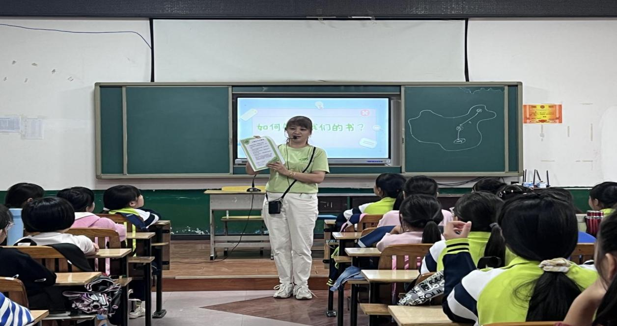 蔡橋鄉(xiāng)中心完小開展小豌豆讀書會(huì)開班活動(dòng)