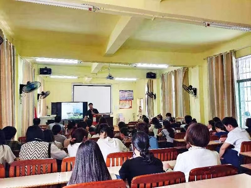 塘田市鎮(zhèn)中心完全小學(xué)開展消防安全知識宣講