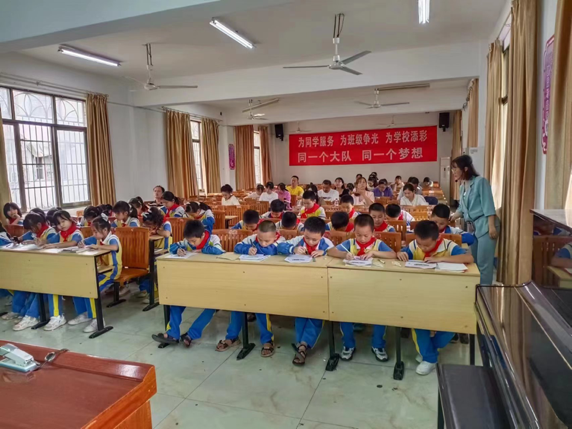 “同課”共教研，“異構(gòu)”開新花