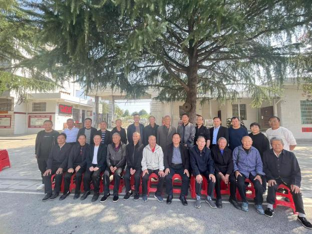 情暖重陽，共話佳節(jié)