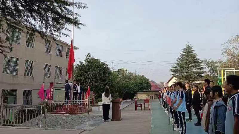 長陽鋪鎮(zhèn)教職工校際排球賽精彩落幕，盡顯團隊風(fēng)采