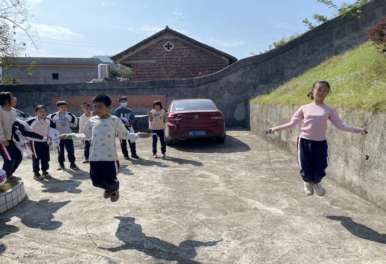 活力跳繩，情滿三青