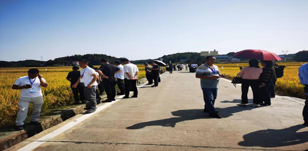 湖南商務(wù)職業(yè)技術(shù)學院致富帶頭人第八期培訓圓滿結(jié)束