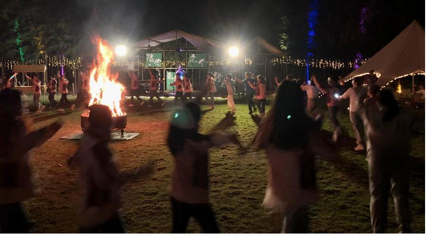 激昂青春，卓越團(tuán)隊(duì)