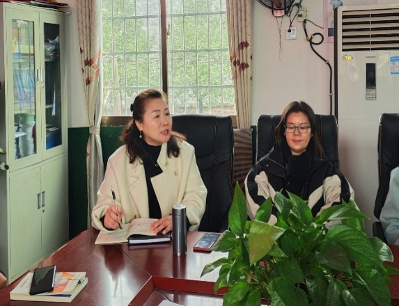 白倉鎮(zhèn)中心學校開展聯(lián)合教學視導活動（一） ——抓教師專業(yè)成長，促教育教學質(zhì)量提升