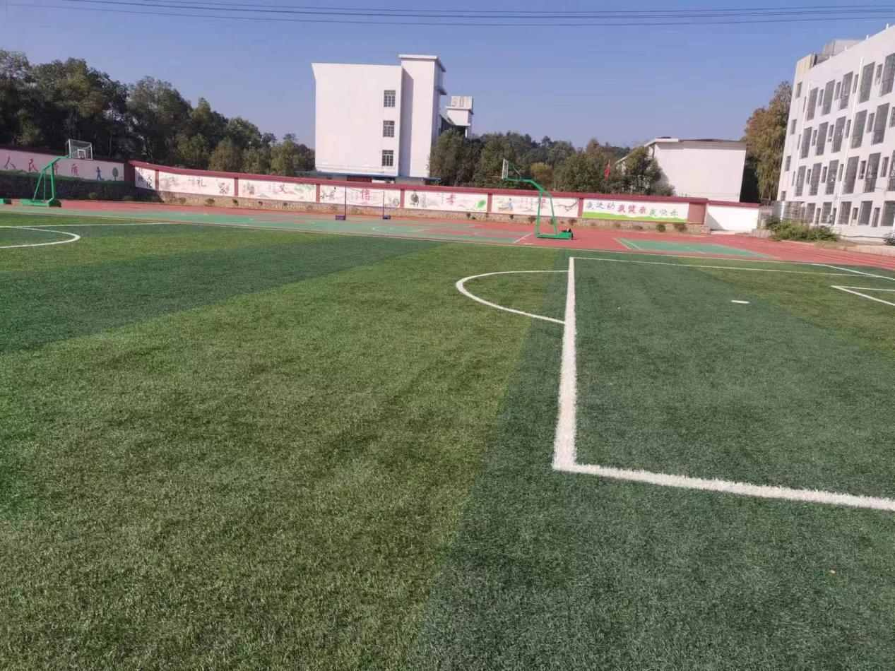 助力優(yōu)化營(yíng)商環(huán)境   努力打造為老百姓服務(wù)的學(xué)校