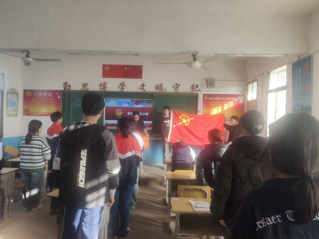 我心向團   燃燒青春