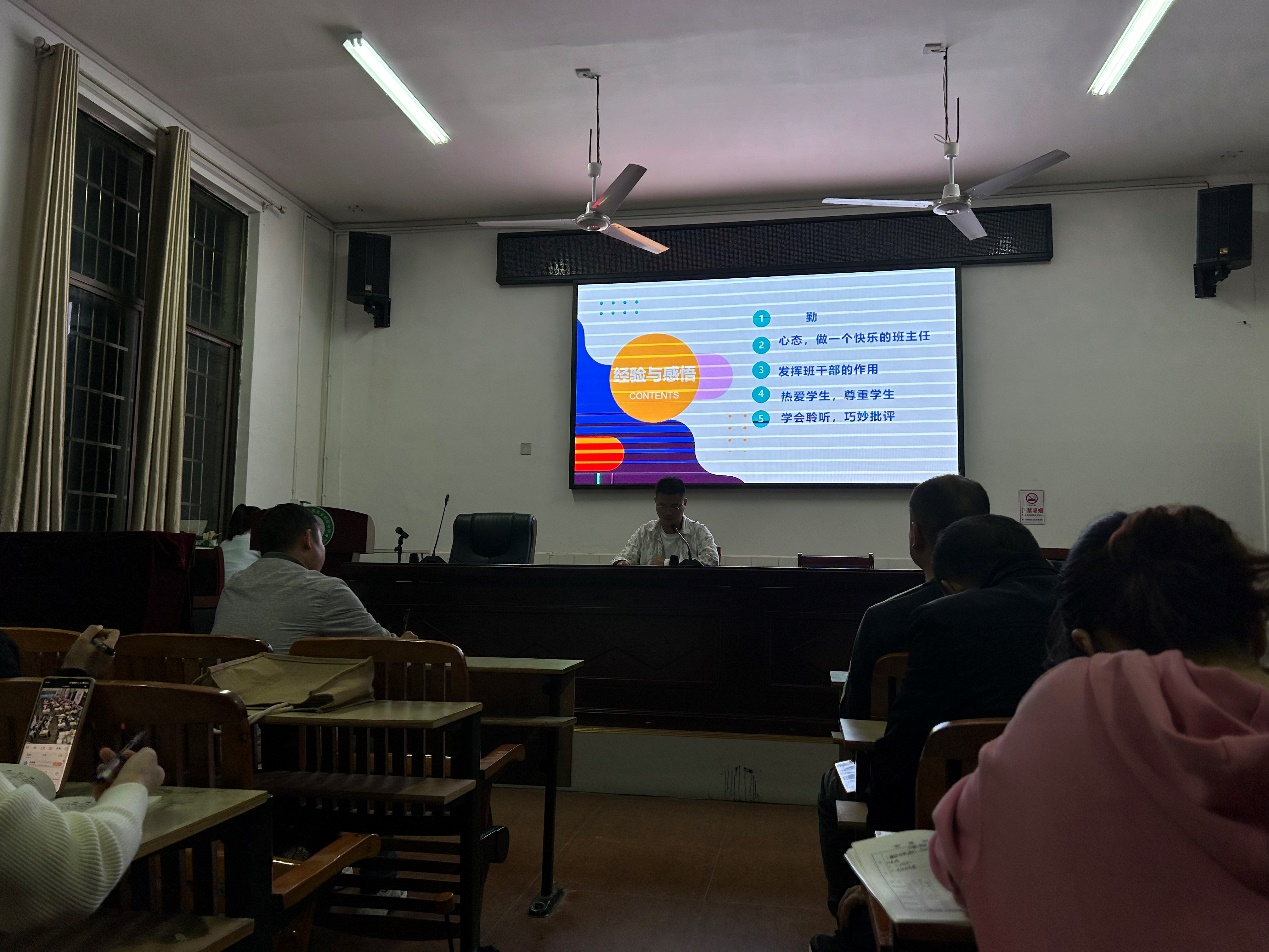 積極優(yōu)化營(yíng)商環(huán)境，提升教育教學(xué)質(zhì)量