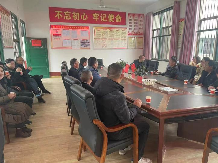 交流促奮進(jìn)，攜手共前行