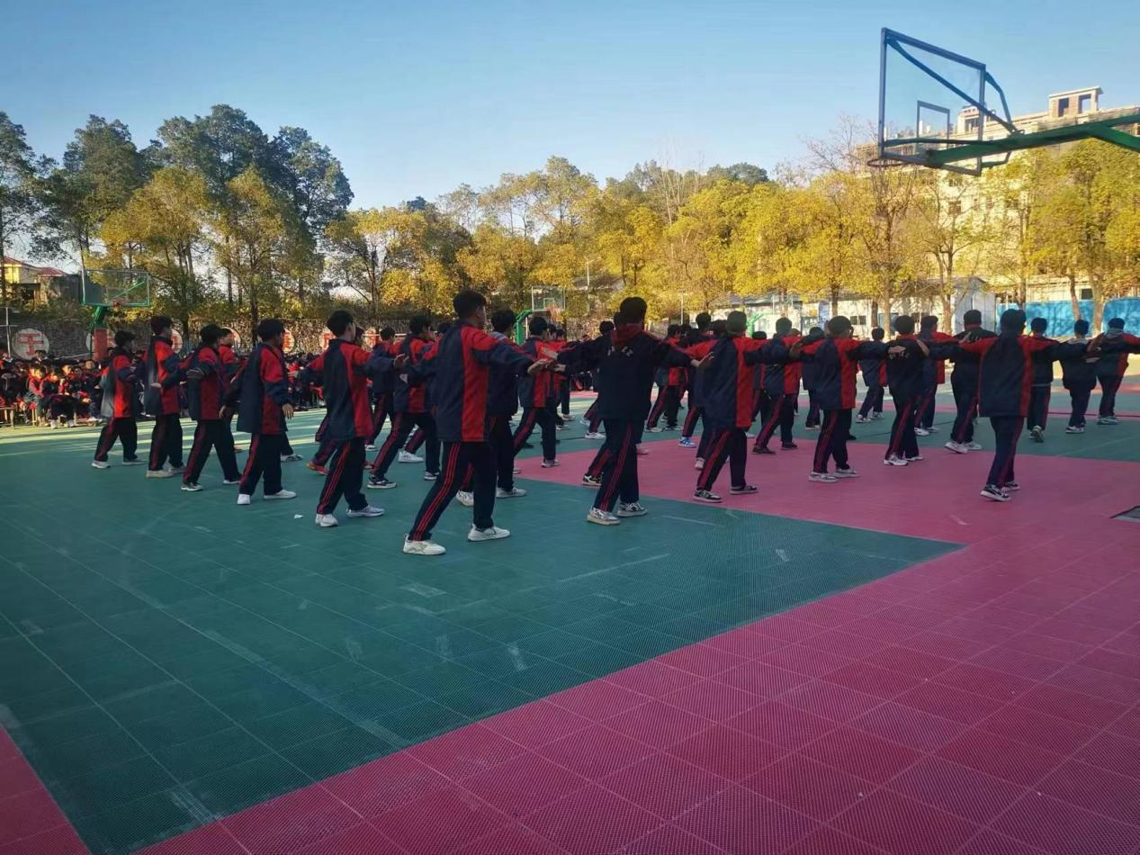 舞動青春  展示自我