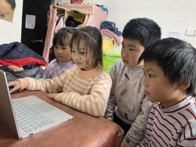 河伯鄉(xiāng)楊田小學(xué)開(kāi)展青少年科學(xué)調(diào)查體驗(yàn)