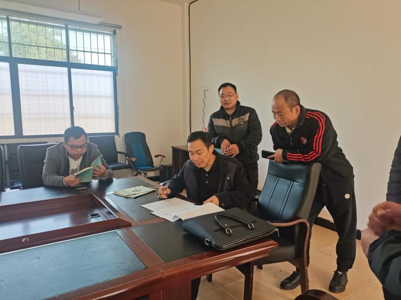 邵陽縣第七督學(xué)責(zé)任區(qū)塘田市鎮(zhèn)片區(qū)舉行啦啦操比賽