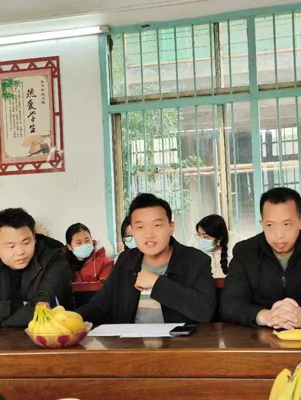 白倉鎮(zhèn)芙蓉學校問道邵陽縣杉木橋中學開展校際交流活動