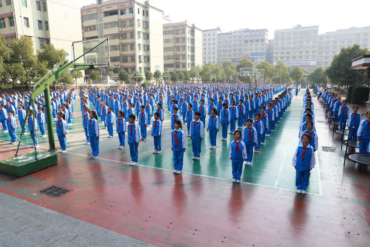 城區(qū)二小喜獲邵東市中小學陽光大課間比賽一等獎