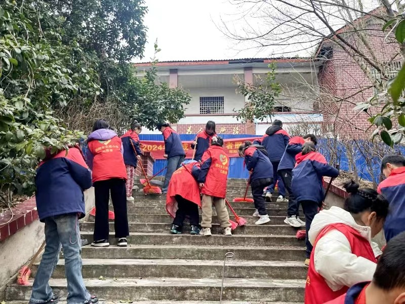 北塔小學(xué)開展學(xué)雷鋒志愿者服務(wù)活動