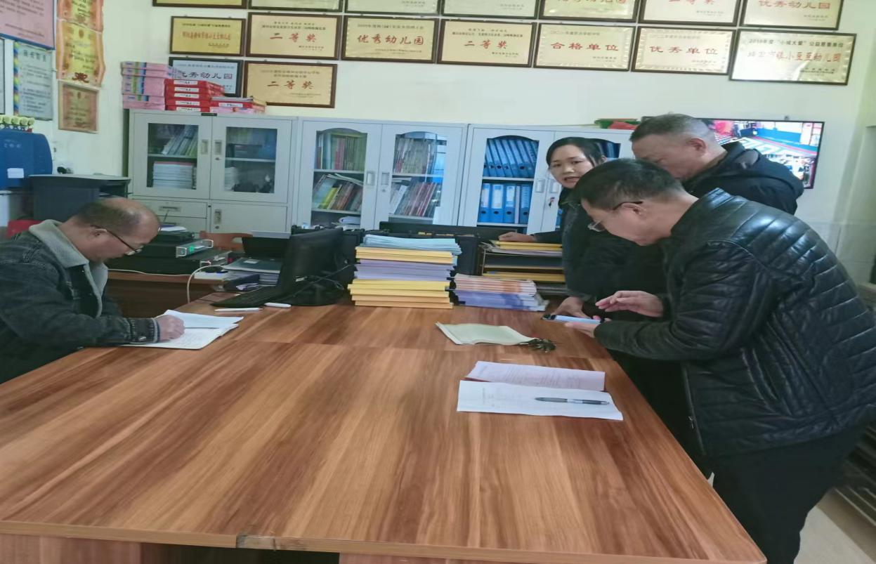 春暖花開，督學(xué)檢查促提升