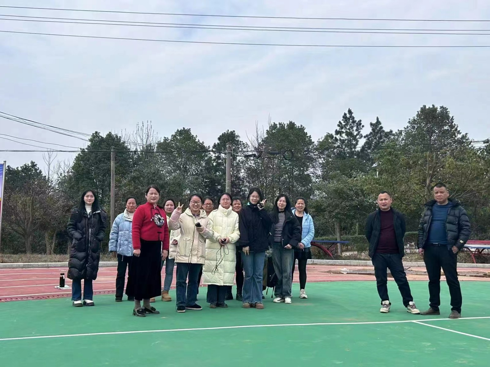 “熱辣悅己，綻放在野”三八節(jié)跳繩比賽