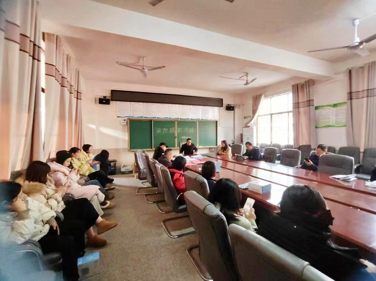 強(qiáng)化消防意識(shí) 筑牢安全防線