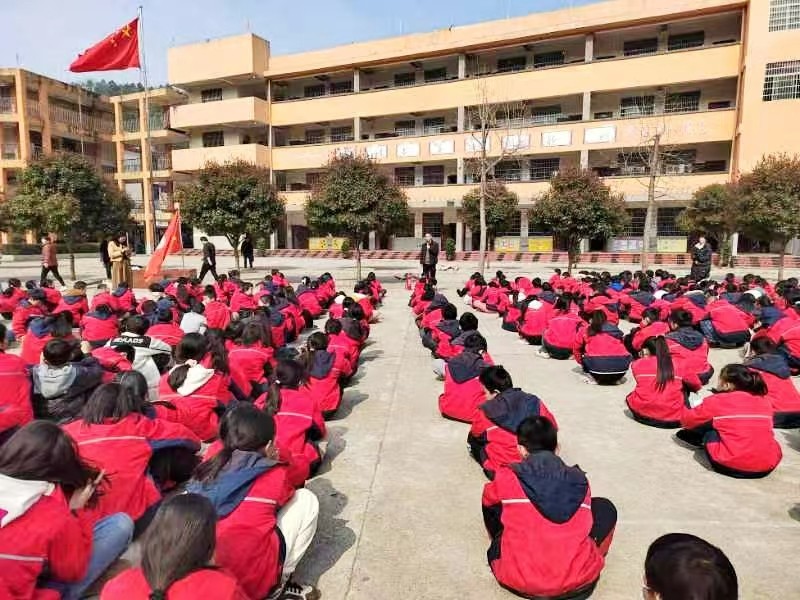 強(qiáng)化消防意識(shí) 筑牢安全防線