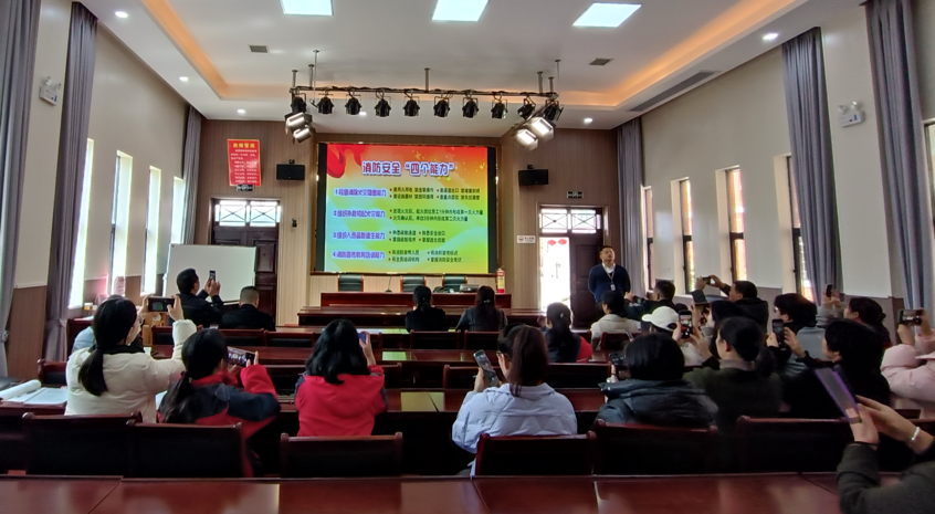 邵陽縣特殊教育學(xué)校消防安全演練