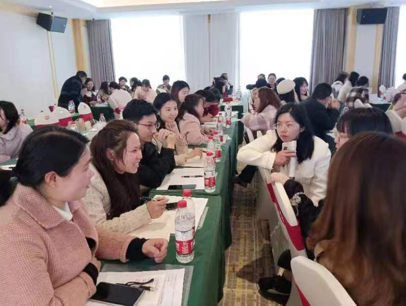 邵陽(yáng)縣教師發(fā)展中心舉辦“湘教關(guān)愛(ài)行”