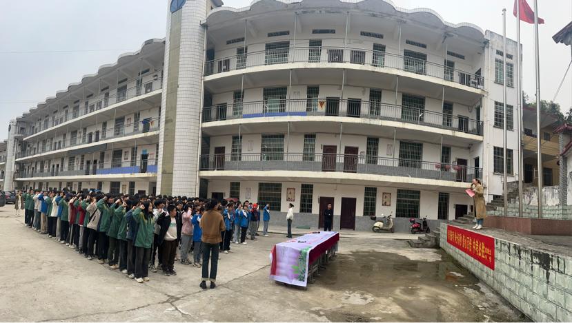 立誓沖刺奮中考，共繪青春譜華章