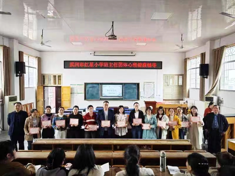 潤心勤耕耘，靜候繁華開