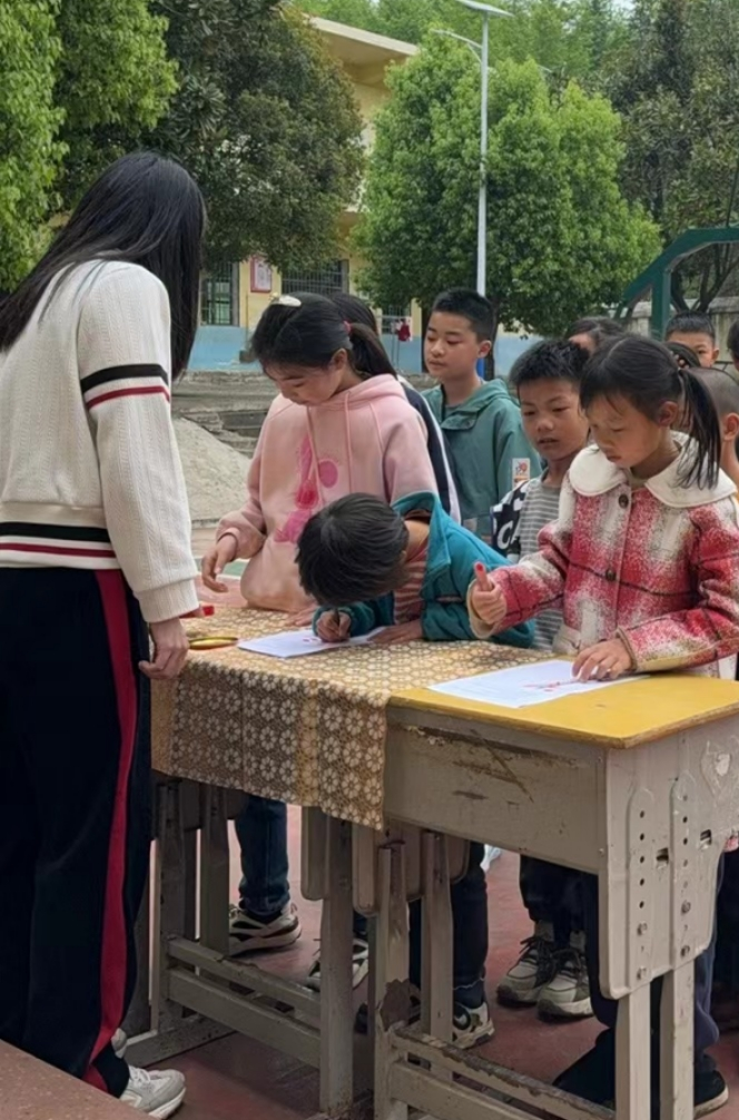 開(kāi)展防溺水安全演練