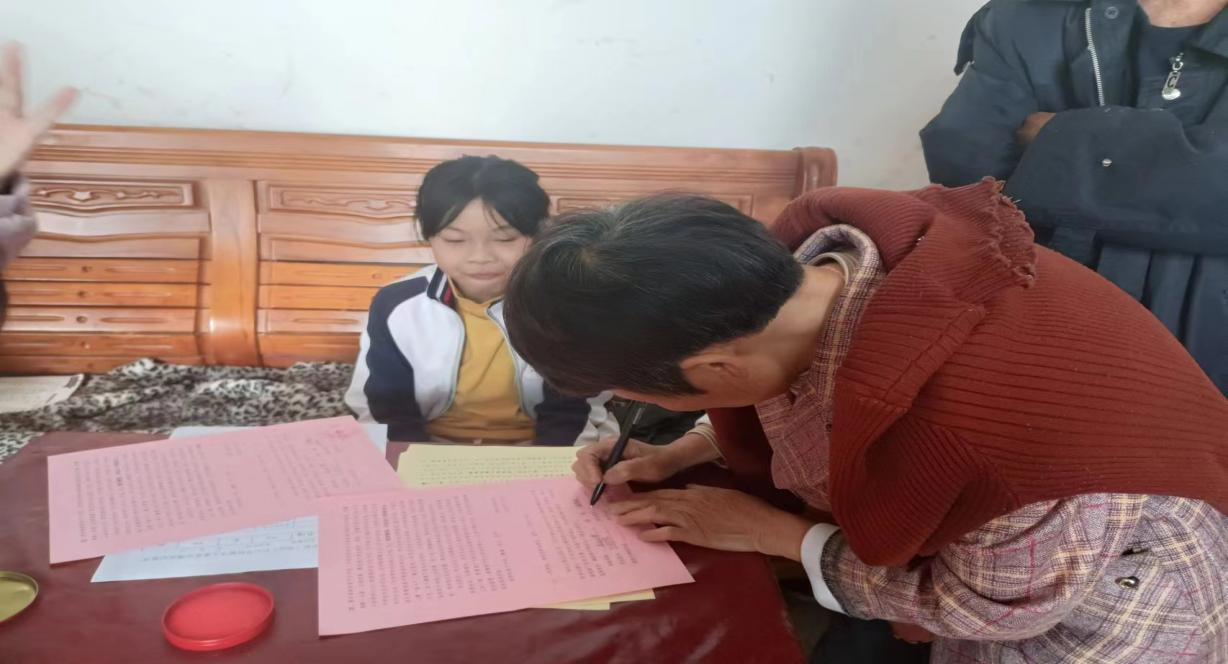 開展“防溺水、防性侵”安全家訪