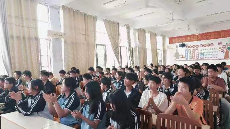 與壓力共舞，讓青春飛揚(yáng)