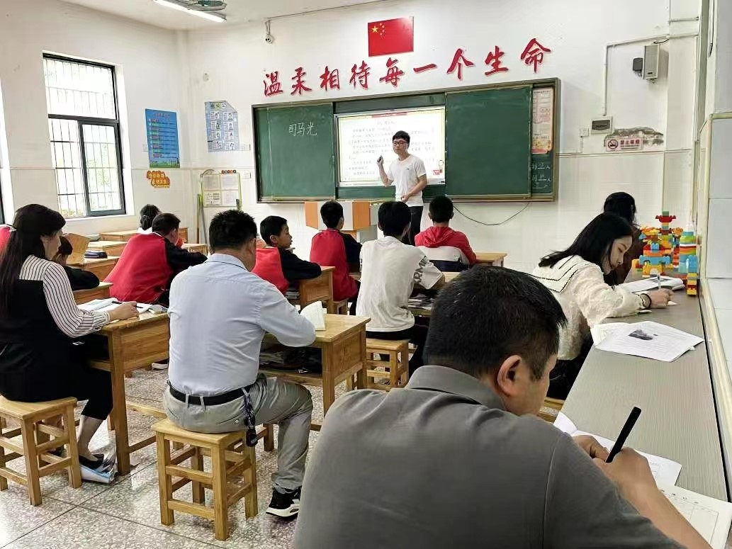 實(shí)習(xí)綻風(fēng)采 未來皆可期