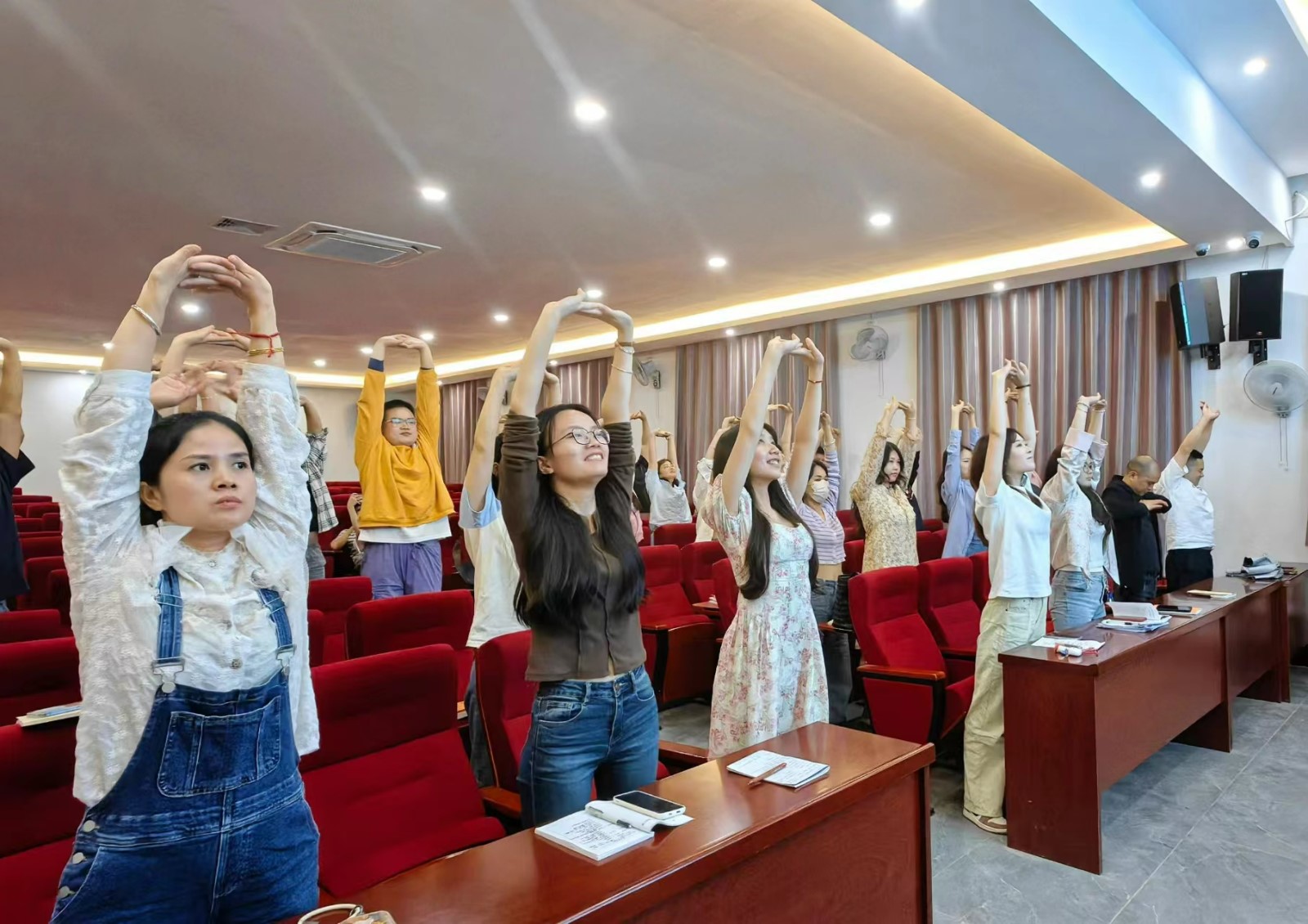 “錦”動(dòng)心靜，向陽(yáng)而生