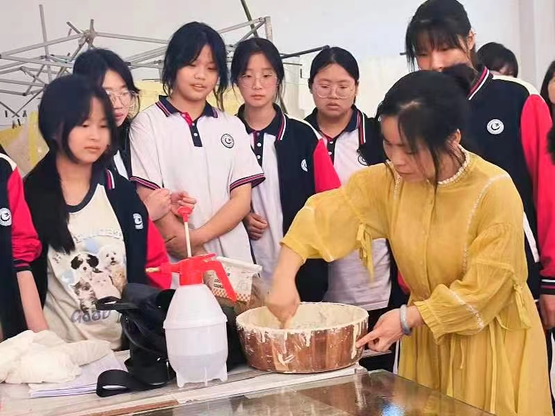 向“青草”更深處融合