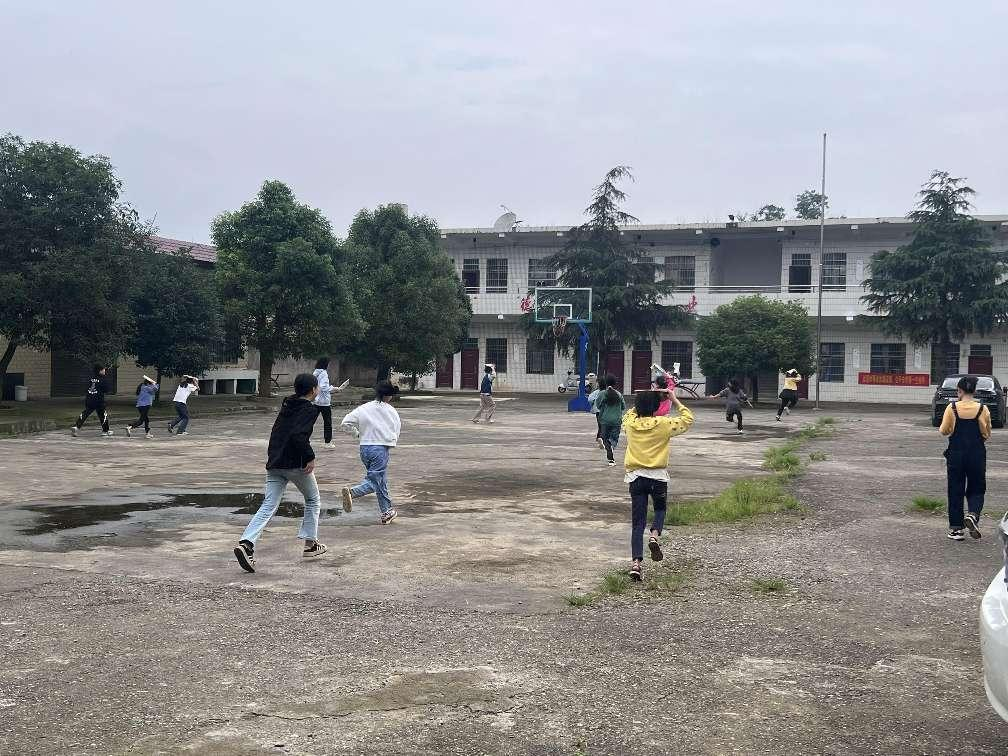 以“練”促防，臨“震”不慌