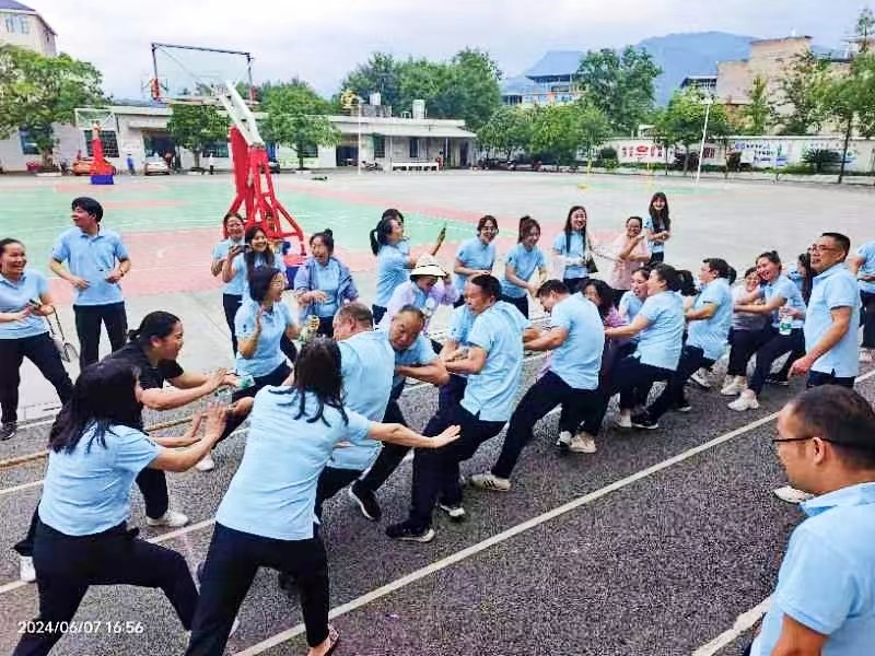 拔河比賽|凝心聚力“拔”出精彩  “繩”采飛揚(yáng)躍動夢想