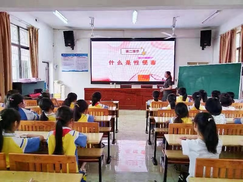 “利劍護(hù)蕾·雷霆行動(dòng)”