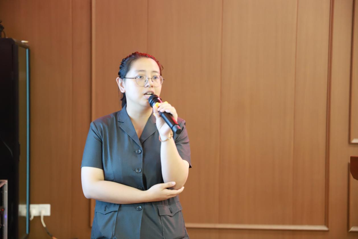 城區(qū)二小開展“利劍護蕾?雷霆行動”女子護蕾宣講