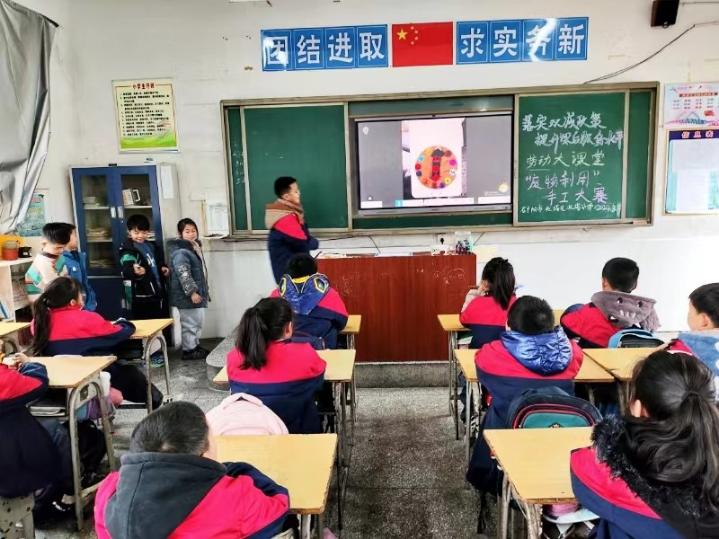 北塔小學(xué)垃圾分類教育宣傳工作有實效