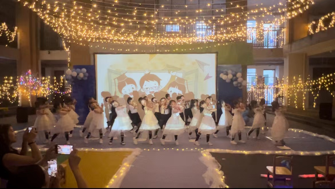 新寧縣幼兒園2024屆大班畢業(yè)典禮圓滿落幕