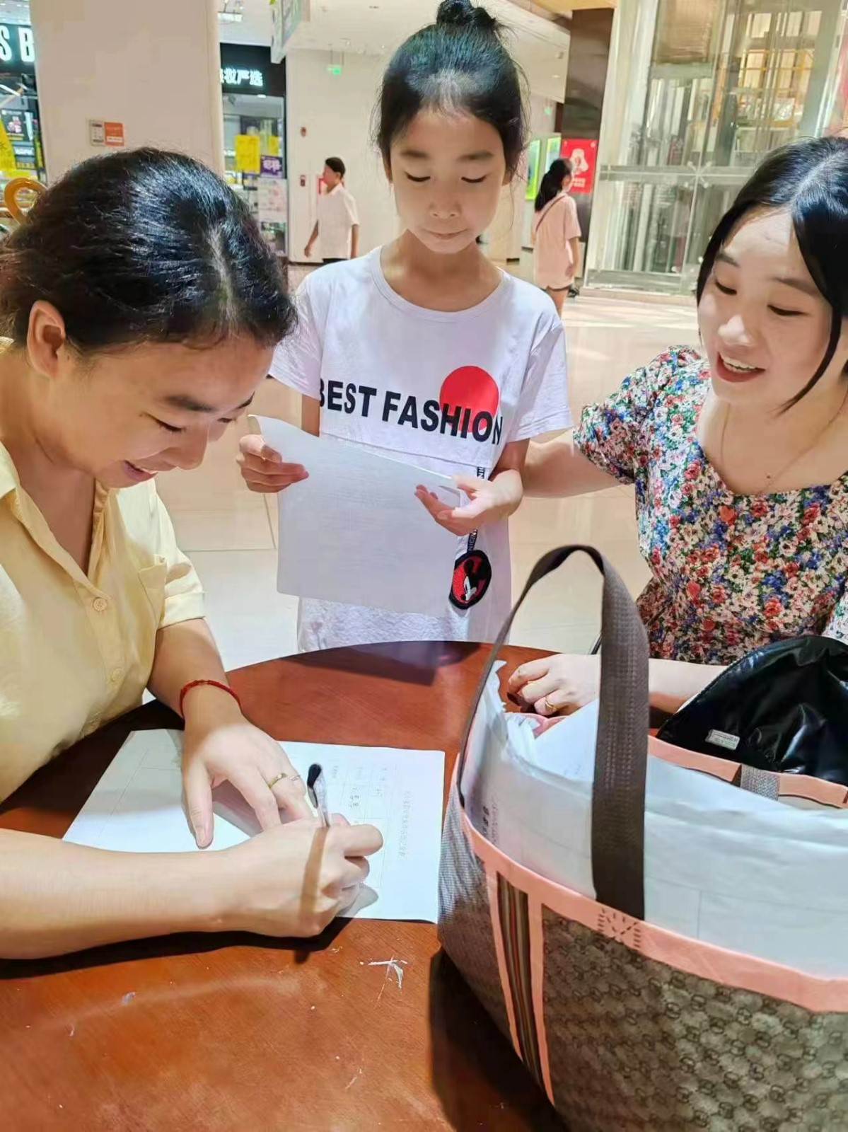 暑假安全總動(dòng)員，家訪溫情筑防線