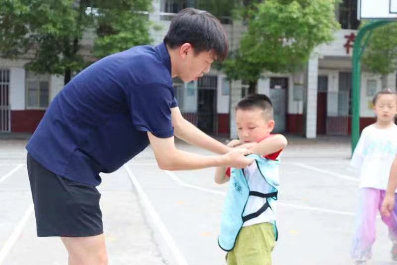 高沙校園排球，點燃激情與團(tuán)結(jié)之火