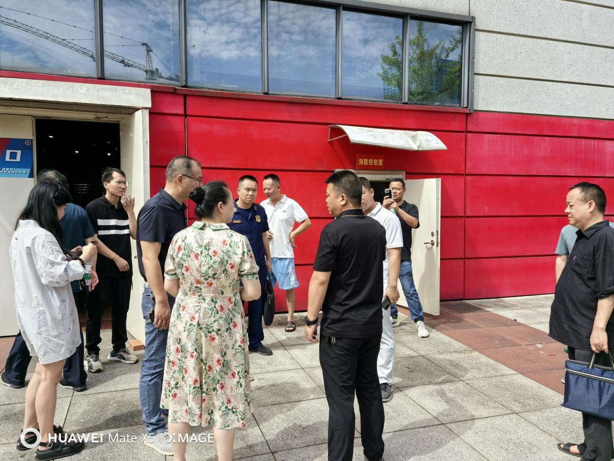 吹響暑假整治校外違規(guī)培訓(xùn)攻堅(jiān)戰(zhàn)號角