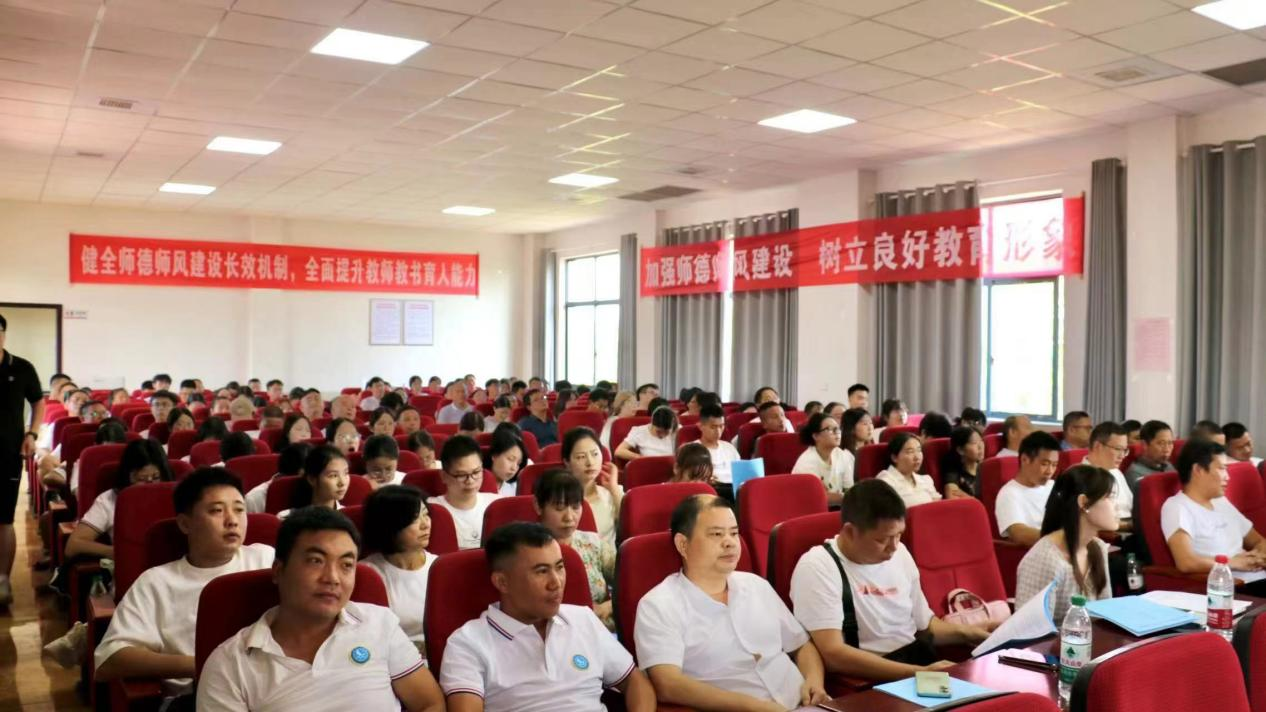 聚力賦能促成長