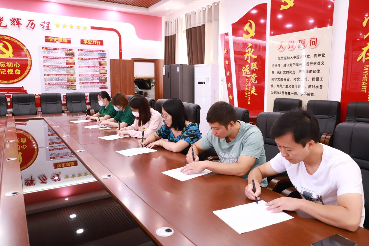 強化食品安全意識  筑牢校園健康防線