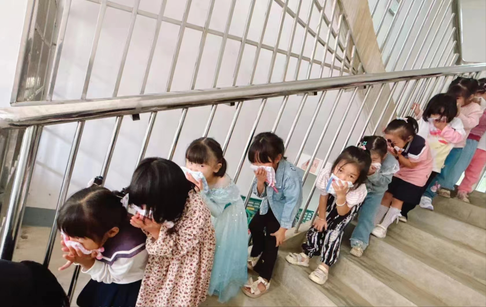 消防記心中，安全伴我行